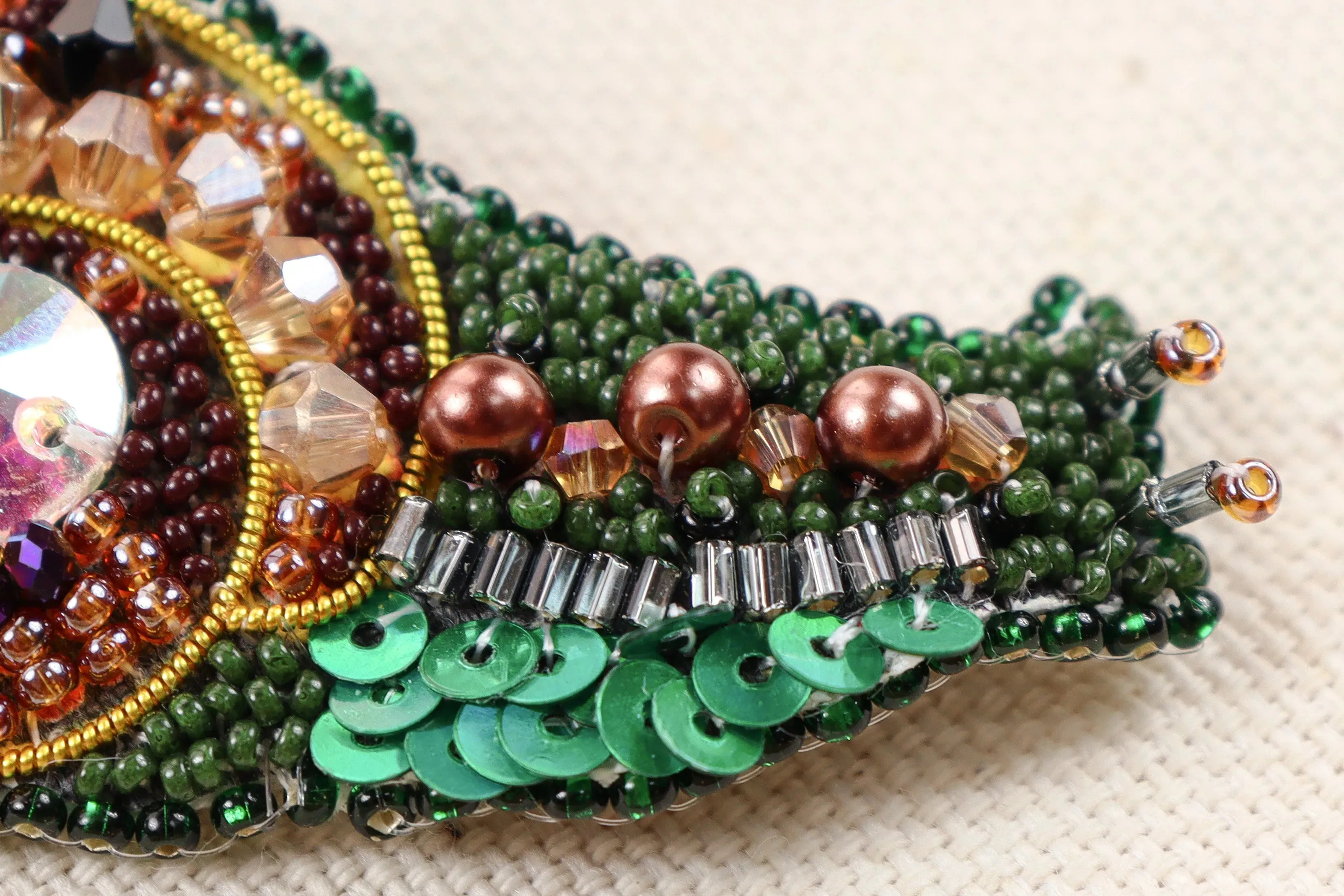 Bead Embroidery Decoration Emerald snail AD-238