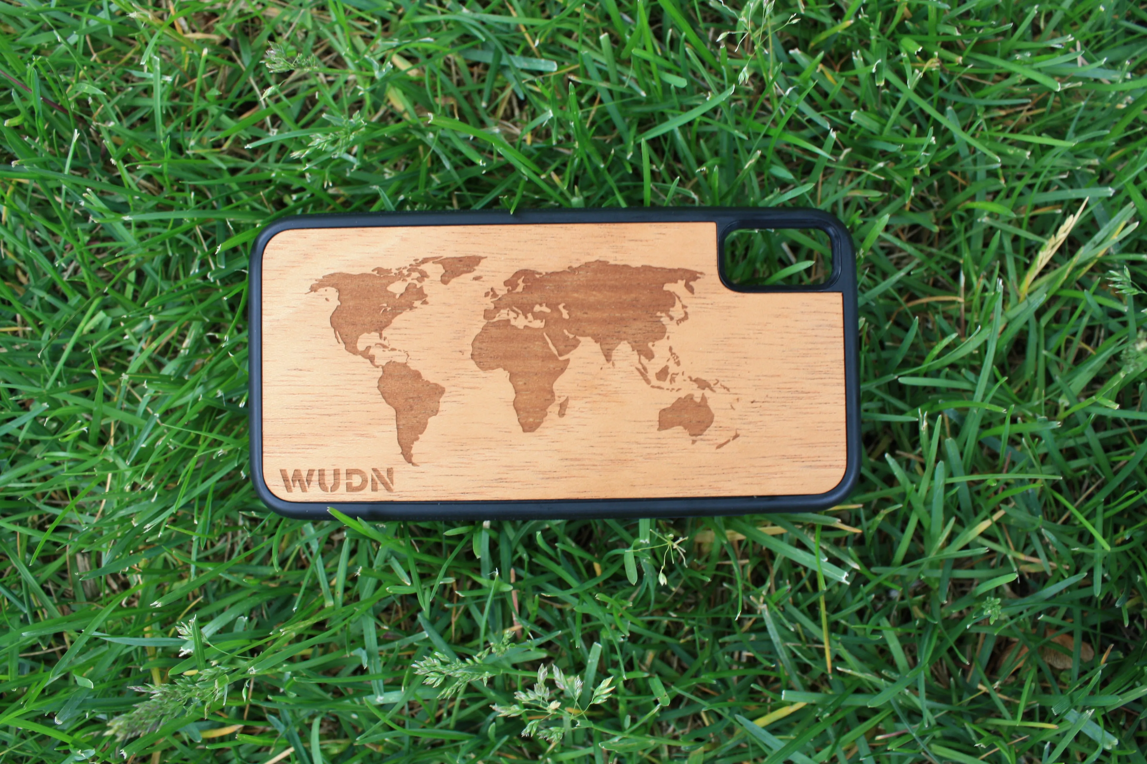 Slim Wooden iPhone Case (World Map Traveler in Mahogany)